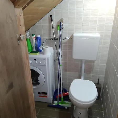 Acasa * Мартина-Франка